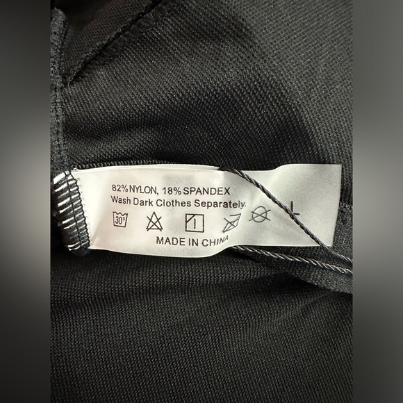 Tempt Me Women's One Piece Swimsuit Vintage Off Shoulder Ruffled swimsuit Large - Picture 8 of 10